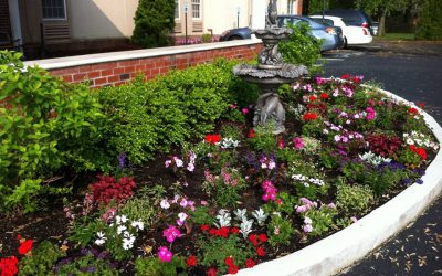 Landscaping, Rocks, Mulch, Planting, Flower Beds