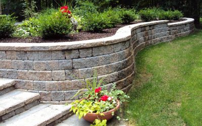 Retaining Wall, Stone Wall, Flower Bed, Retaining Wall Contractor, Free Estimates